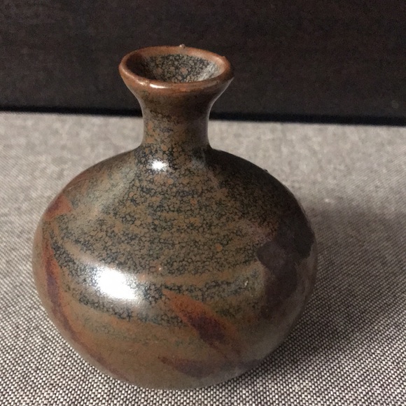 Vintage signed Murdock mini pottery vase - Picture 2 of 6